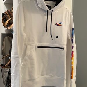 Upper pockets and zipper sweater